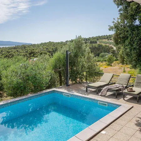 Sole Villa Bol