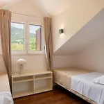 Sole Villa Bol